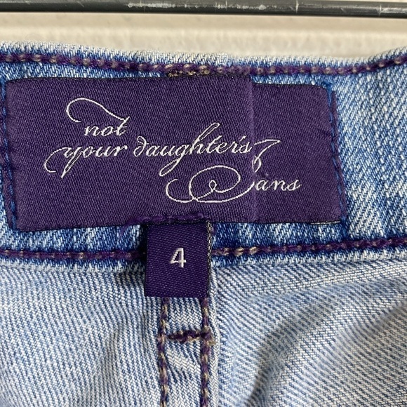 NYDJ Not Your Daughter’s Jeans Straight Leg Mid Rise Lightwash Jeans Size 4 - Picture 6 of 9